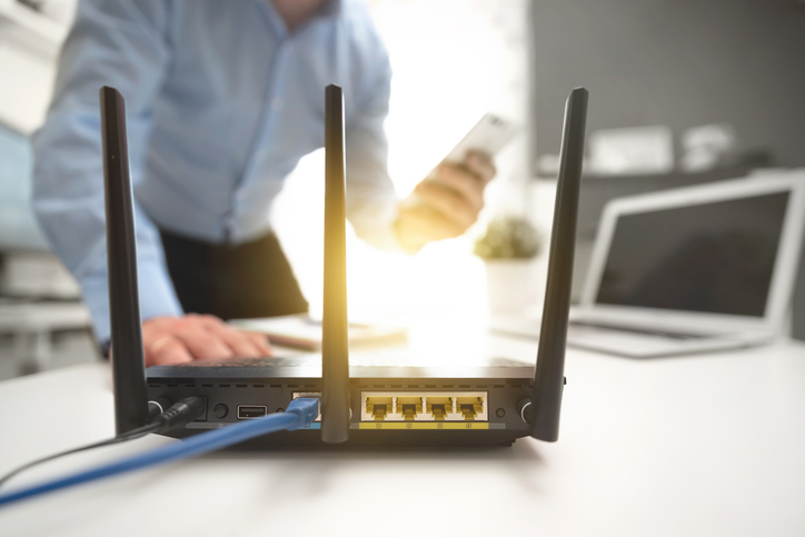 Troubleshooting your connection issues: Is it the internet or your hardware?